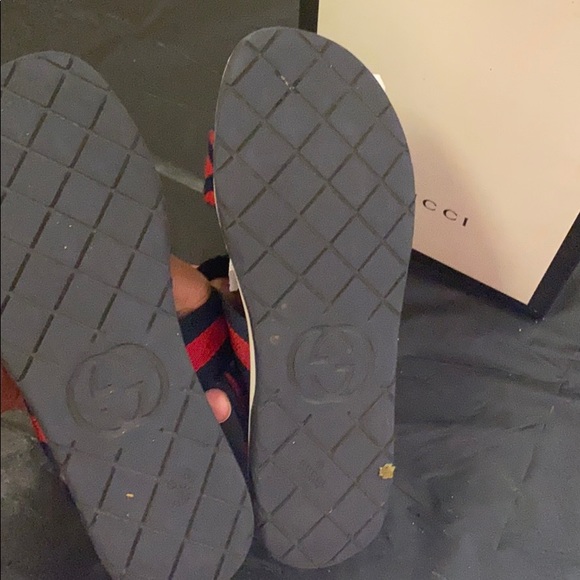 Shoes - Picture 2 of 4